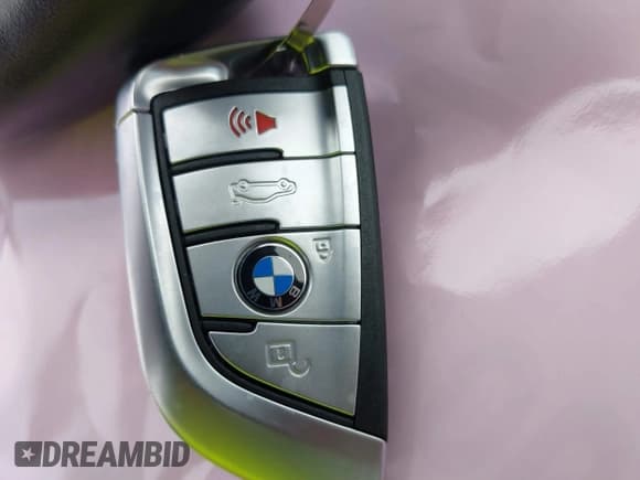 ✅ 2022 BMW 7 Series 750i xDrive • VIN: WBA7U2C00NCK03130 • Lot: 40691291. Listed on IAAI with 17,124 mi. Free auction sales archive from the USA and detailed vehicle history report at DreamBid. Image 11.