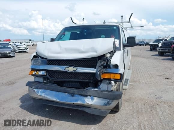 ✅ 2021 Chevrolet Express Cargo • VIN: 1GCWGAFP5M1258210 • Лот: 42378121. Опубликован ранее на IAAI с пробегом 50 438 миль. Бесплатный доступ к архиву аукционных продаж из США и подробный отчёт об истории автомобиля на DreamBid. Изображение 6.