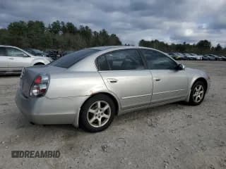 ✅ 2005 Nissan Altima 2.5 • VIN: 1N4AL11D85N911955 • Lot: 92458655. Listed on Copart with 124,939 mi. Free auction sales archive from the USA and detailed vehicle history report at DreamBid. Image 3.