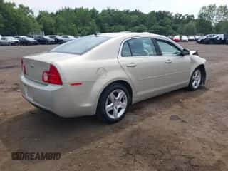 2012 Chevrolet Malibu 1LS z VIN 1G1ZB5E04CF206553, wystawiony jako IAAI lot #42997099 z przebiegiem 66 712 mil mil oraz . Historia ofert i sprzedaży dostępna na DreamBid. Obrazek 4.
