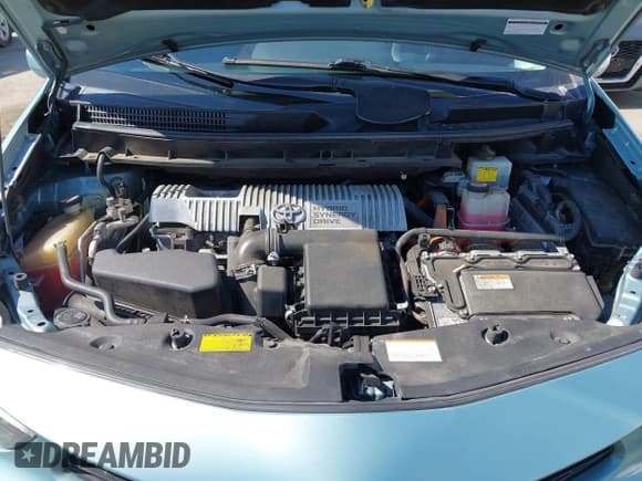 ✅ 2015 Toyota Prius Two • VIN: JTDZN3EU9FJ032759 • Lot: 42620922. Listed on IAAI with 151,572 mi. Free auction sales archive from the USA and detailed vehicle history report at DreamBid. Image 10.