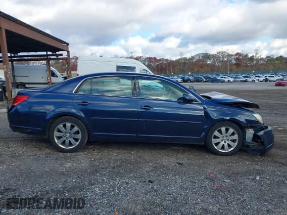 ✅ 2007 Toyota Avalon XLS • VIN: 4T1BK36B57U216003 • Лот: 43664791. Опубликован ранее на IAAI с пробегом 232 598 миль. Бесплатный доступ к архиву аукционных продаж из США и подробный отчёт об истории автомобиля на DreamBid. Изображение 13.