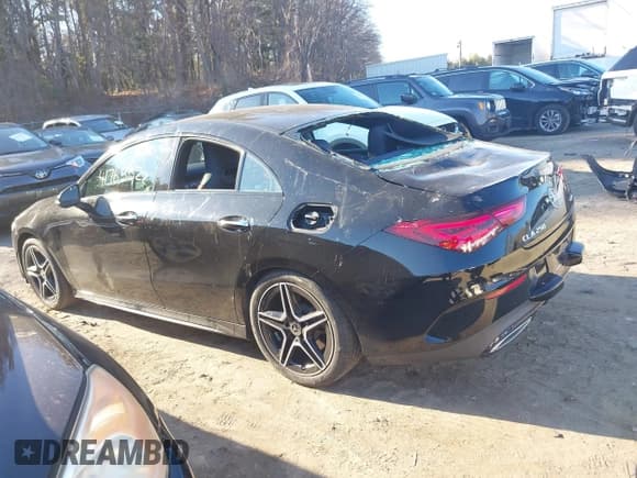 ✅ 2022 Mercedes-Benz CLA 250 • VIN: W1K5J4HB2NN300266 • Lot: 41765322. Listed on IAAI with 26,226 mi. Free auction sales archive from the USA and detailed vehicle history report at DreamBid. Image 14.