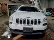 ✅ 2014 Jeep Cherokee Latitude • VIN: 1C4PJMCS9EW285429 • Lot: 95668785. Wystawiony na Copart z przebiegiem 186 104 mil. Bezpłatny archiwum sprzedaży aukcyjnych z USA i szczegółowy raport historii pojazdu na DreamBid. Zdjęcie 5.