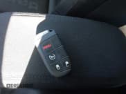 ✅ 2017 Jeep Renegade Latitude • VIN: ZACCJABB4HPG20712 • Lot: 43812798. Wystawiony na IAAI z przebiegiem 108 412 mil. Bezpłatny archiwum sprzedaży aukcyjnych z USA i szczegółowy raport historii pojazdu na DreamBid. Zdjęcie 11.