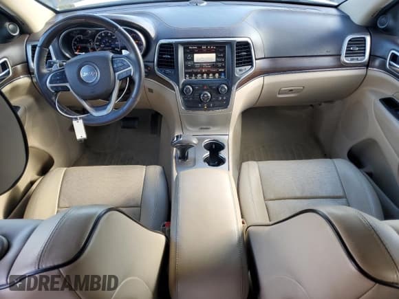 ✅ 2015 Jeep Grand Cherokee Overland • VIN: 1C4RJFCM3FC619141 • Lot: 47982825. Listed on Copart with 117,887 mi. Free auction sales archive from the USA and detailed vehicle history report at DreamBid. Image 8.