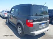 ✅ 2007 Honda Element LX • VIN: 5J6YH18377L017039 • Лот: 42490060. Опубликован ранее на IAAI с пробегом 208 484 миль. Бесплатный доступ к архиву аукционных продаж из США и подробный отчёт об истории автомобиля на DreamBid. Изображение 3.