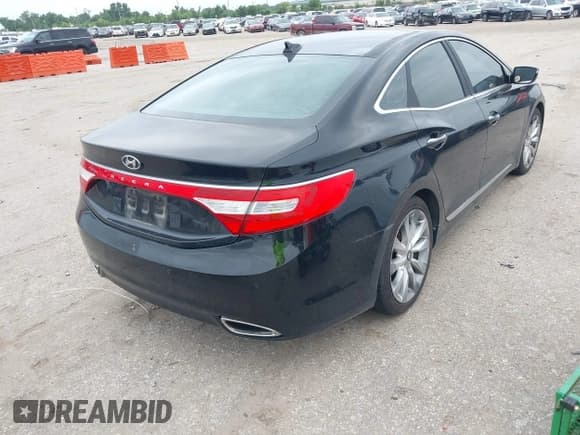 ✅ 2012 Hyundai Azera • VIN: KMHFH4JGXCA181057 • Лот: 42666533. Опубликован ранее на IAAI с пробегом 135 677 миль. Бесплатный доступ к архиву аукционных продаж из США и подробный отчёт об истории автомобиля на DreamBid. Изображение 4.