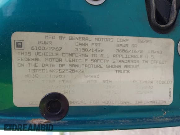 ✅ 1995 GMC Sierra 1500 • VIN: 1GTEC14K9SZ528472 • Lot: 42264927. Wystawiony na IAAI z przebiegiem 108 792 mil. Bezpłatny archiwum sprzedaży aukcyjnych z USA i szczegółowy raport historii pojazdu na DreamBid. Zdjęcie 9.