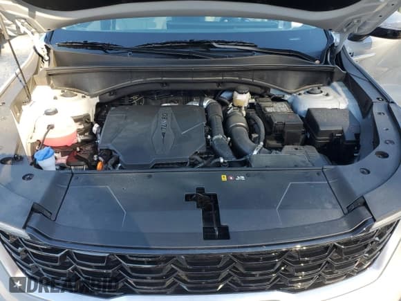 ✅ 2025 Kia Sorento X-Line EX • VIN: 5XYRHDJFXSG376177 • Lot: 86090995. Wystawiony na Copart z przebiegiem 11 477 mil. Bezpłatny archiwum sprzedaży aukcyjnych z USA i szczegółowy raport historii pojazdu na DreamBid. Zdjęcie 12.