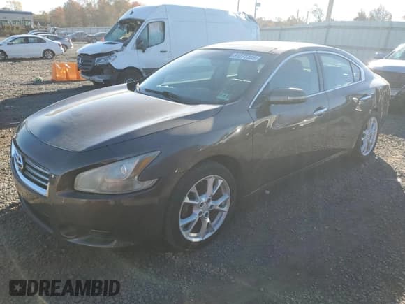 ✅ 2013 Nissan Maxima SV • VIN: 1N4AA5AP7DC836148 • Lot: 91271105. Wystawiony na Copart z przebiegiem 121 576 mil. Bezpłatny archiwum sprzedaży aukcyjnych z USA i szczegółowy raport historii pojazdu na DreamBid. Zdjęcie 1.