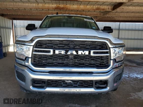 ✅ 2020 Ram 2500 Tradesman • VIN: 3C6UR5HJ3LG262376 • Lot: 49802065. Listed on Copart with 112,114 mi. Free auction sales archive from the USA and detailed vehicle history report at DreamBid. Image 5.