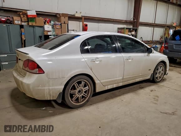 ✅ 2011 Acura CSX • VIN: 2HHFD5E75BH201504 • Lot: 94110275. Wystawiony na Copart z przebiegiem 143 970 mil. Bezpłatny archiwum sprzedaży aukcyjnych z USA i szczegółowy raport historii pojazdu na DreamBid. Zdjęcie 3.