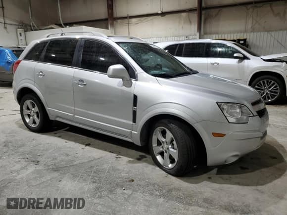 ✅ 2014 Chevrolet Captiva Sport LTZ • VIN: 3GNAL4EK1ES646832 • Lot: 55671425. Wystawiony na Copart z przebiegiem 84 330 mil. Bezpłatny archiwum sprzedaży aukcyjnych z USA i szczegółowy raport historii pojazdu na DreamBid. Zdjęcie 4.