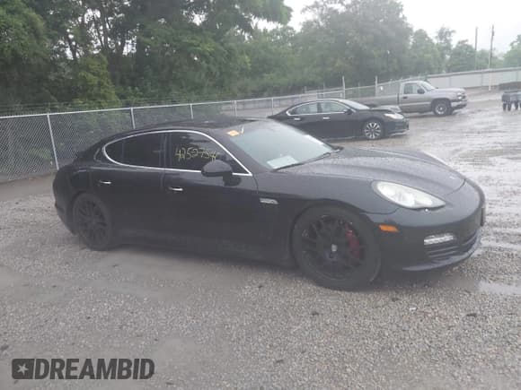 ✅ 2010 Porsche Panamera S • VIN: WP0AB2A75AL061219 • Lot: 42527540. Wystawiony na IAAI z przebiegiem 159 876 mil. Bezpłatny archiwum sprzedaży aukcyjnych z USA i szczegółowy raport historii pojazdu na DreamBid. Zdjęcie 13.