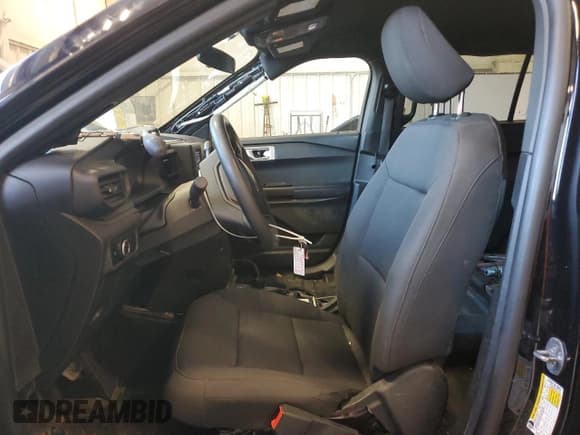 ✅ 2023 Ford Police Interceptor Utility • VIN: 1FM5K8AB3PGC19630 • Лот: 90460005. Опубликован ранее на Copart с пробегом 40 383 миль. Бесплатный доступ к архиву аукционных продаж из США и подробный отчёт об истории автомобиля на DreamBid. Изображение 7.