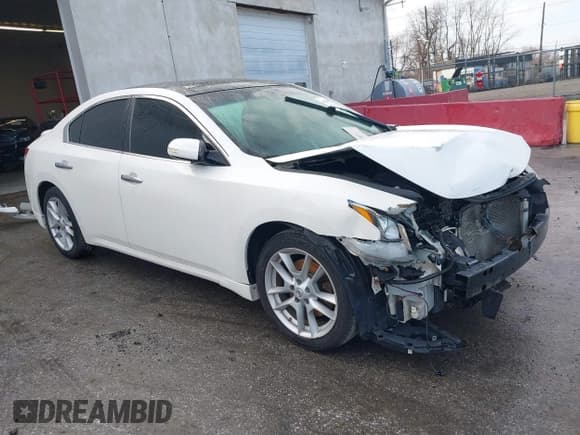 ✅ 2010 Nissan Maxima SV • VIN: 1N4AA5AP7AC865211 • Lot: 41783071. Listed on IAAI with 177,512 mi. Free auction sales archive from the USA and detailed vehicle history report at DreamBid. Image 1.