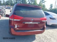 ✅ 2012 Toyota Sienna XLE • VIN: 5TDDK3DC7CS033189 • Lot: 42814115. Listed on IAAI with 260,566 mi. Free auction sales archive from the USA and detailed vehicle history report at DreamBid. Image 16.