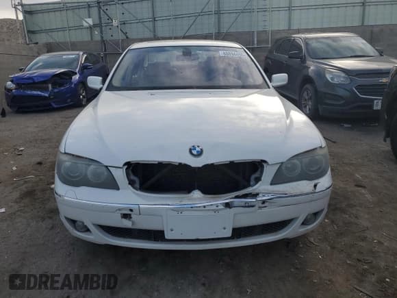 ✅ 2006 BMW 7 Series 750i • VIN: WBAHL83576DT06997 • Lot: 88894455. Listed on Copart with 145,209 mi. Free auction sales archive from the USA and detailed vehicle history report at DreamBid. Image 5.