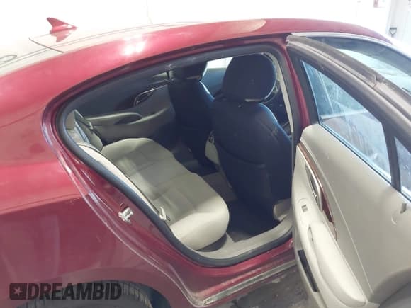 ✅ 2011 Buick LaCrosse CX • VIN: 1G4GA5ED7BF331304 • Lot: 43326607. Listed on IAAI with 44,083 mi. Free auction sales archive from the USA and detailed vehicle history report at DreamBid. Image 8.