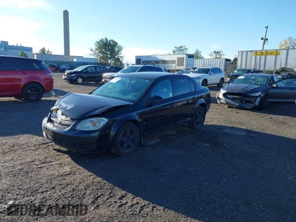2009 Chevrolet Cobalt 1LT with VIN 1G1AT58H897298586, listed as a IAAI auction lot 43512917 with 222,223 mi miles and . Bid and sale history available at DreamBid. Image 2.