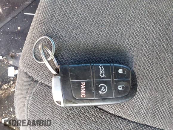 2015 Dodge Charger SXT с VIN 2C3CDXHG1FH819720, выставлен на аукционе IAAI как лот 43373290 с пробегом 152 859 миль миль и . История ставок и продаж доступна на DreamBid. Изображение 11.