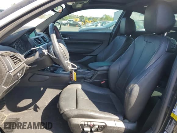 ✅ 2016 BMW 2 Series 228i • VIN: WBA1F9C58GV544559 • Лот: 62955125. Опубликован ранее на Copart с пробегом 52 457 миль. Бесплатный доступ к архиву аукционных продаж из США и подробный отчёт об истории автомобиля на DreamBid. Изображение 7.