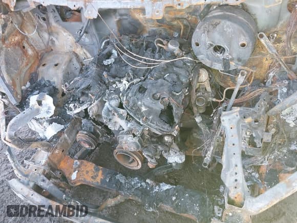 ✅ 2017 Ford Transit Cargo • VIN: 1FTBW3XG5HKA55376 • Lot: 43344100. Wystawiony na IAAI z przebiegiem Nie podano. Bezpłatny archiwum sprzedaży aukcyjnych z USA i szczegółowy raport historii pojazdu na DreamBid. Zdjęcie 8.