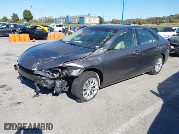 ✅ 2017 Toyota Camry Hybrid LE • VIN: 4T1BD1FK9HU217509 • Лот: 43529723. Опубликован ранее на IAAI с пробегом 89 989 миль. Бесплатный доступ к архиву аукционных продаж из США и подробный отчёт об истории автомобиля на DreamBid. Изображение 17.