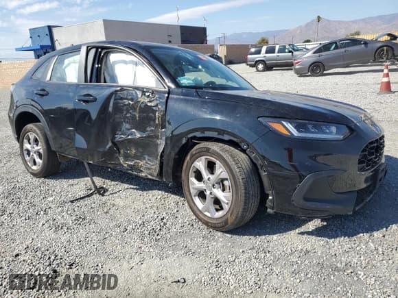 ✅ 2024 Honda HR-V LX • VIN: 3CZRZ2H32RM764265 • Лот: 85071495. Опубликован ранее на Copart с пробегом 26 793 миль. Бесплатный доступ к архиву аукционных продаж из США и подробный отчёт об истории автомобиля на DreamBid. Изображение 4.