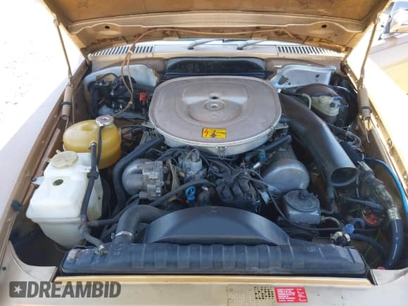 ✅ 1984 Mercedes-Benz 380 SL • VIN: WDBBA45AXEA012235 • Лот: 43484647. Опубликован ранее на IAAI с пробегом 169 485 миль. Бесплатный доступ к архиву аукционных продаж из США и подробный отчёт об истории автомобиля на DreamBid. Изображение 10.