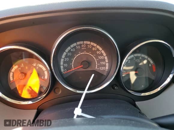 2011 Dodge Caliber Mainstreet с VIN 1B3CB3HA9BD295344, выставлен на аукционе Copart как лот 79101994 с пробегом Не указан миль и Списание • Salvage title. История ставок и продаж доступна на DreamBid. Изображение 9.