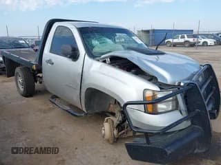 ✅ 2011 GMC Sierra 2500HD Work Truck • VIN: 1GT02ZCG8BF102332 • Lot: 42486321. Listed on IAAI with 137,814 mi. Free auction sales archive from the USA and detailed vehicle history report at DreamBid. Image 1.