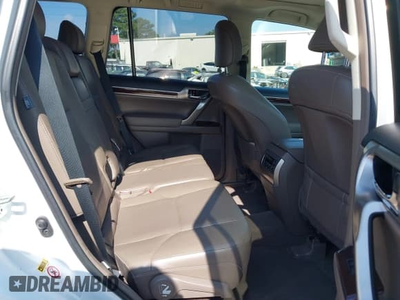 ✅ 2016 Lexus GX 460 • VIN: JTJBM7FX4G5123174 • Лот: 42705199. Опубликован ранее на IAAI с пробегом 158 996 миль. Бесплатный доступ к архиву аукционных продаж из США и подробный отчёт об истории автомобиля на DreamBid. Изображение 8.