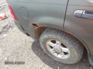 ✅ 2004 Ford Explorer XLT • VIN: 1FMZU73WX4UA64464 • Lot: 42655296. Wystawiony na IAAI z przebiegiem 212 510 mil. Bezpłatny archiwum sprzedaży aukcyjnych z USA i szczegółowy raport historii pojazdu na DreamBid. Zdjęcie 12.