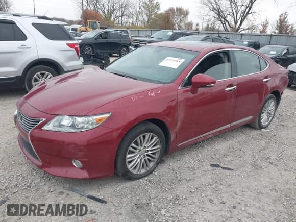 ✅ 2015 Lexus ES 330 • VIN: JTHBK1GG8F2205458 • Lot: 43729785. Listed on IAAI with 114,294 mi. Free auction sales archive from the USA and detailed vehicle history report at DreamBid. Image 2.