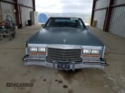 ✅ 1982 Cadillac Eldorado • VIN: 1G6AL5789CE603351 • Lot: 37082804. Wystawiony na Copart z przebiegiem 86 118 mil. Bezpłatny archiwum sprzedaży aukcyjnych z USA i szczegółowy raport historii pojazdu na DreamBid. Zdjęcie 5.