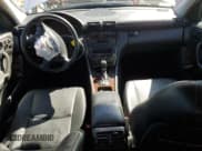 ✅ 2002 Mercedes-Benz C 230/260/280/320 • VIN: WDBRF61J42F257287 • Лот: 68022515. Опубликован ранее на Copart с пробегом 96 805 миль. Бесплатный доступ к архиву аукционных продаж из США и подробный отчёт об истории автомобиля на DreamBid. Изображение 8.