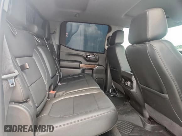 ✅ 2020 Chevrolet Silverado 1500 RST • VIN: 3GCUYEEL0LG183023 • Лот: 70036155. Опубликован ранее на Copart с пробегом 64 717 миль. Бесплатный доступ к архиву аукционных продаж из США и подробный отчёт об истории автомобиля на DreamBid. Изображение 10.