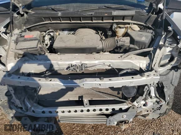 ✅ 2019 Chevrolet Silverado 1500 LT • VIN: 3GCPWCED2KG165461 • Лот: 86649605. Опубликован ранее на Copart с пробегом 116 627 миль. Бесплатный доступ к архиву аукционных продаж из США и подробный отчёт об истории автомобиля на DreamBid. Изображение 11.