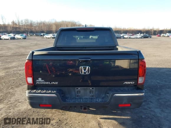 ✅ 2017 Honda Ridgeline RTL-T • VIN: 5FPYK3F67HB019675 • Lot: 41749246. Listed on IAAI with 57,984 mi. Free auction sales archive from the USA and detailed vehicle history report at DreamBid. Image 16.