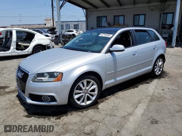 ✅ 2011 Audi A3 Premium • VIN: WAUBEAFM3BA136272 • Lot: 62706585. Listed on Copart with 134,996 mi. Free auction sales archive from the USA and detailed vehicle history report at DreamBid. Image 1.