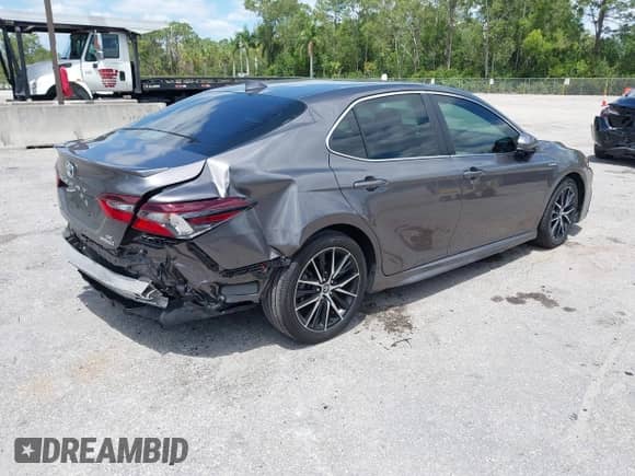 2021 Toyota Camry Hybrid SE с VIN 4T1G31AK8MU554036, выставлен на аукционе IAAI как лот 42032129 с пробегом 57 707 миль миль и . История ставок и продаж доступна на DreamBid. Изображение 4.