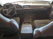 ✅ 1993 Ford Bronco Custom • VIN: 1FMEU15H2PLA65340 • Lot: 74177884. Listed on Copart with 277,399 mi. Free auction sales archive from the USA and detailed vehicle history report at DreamBid. Image 8.