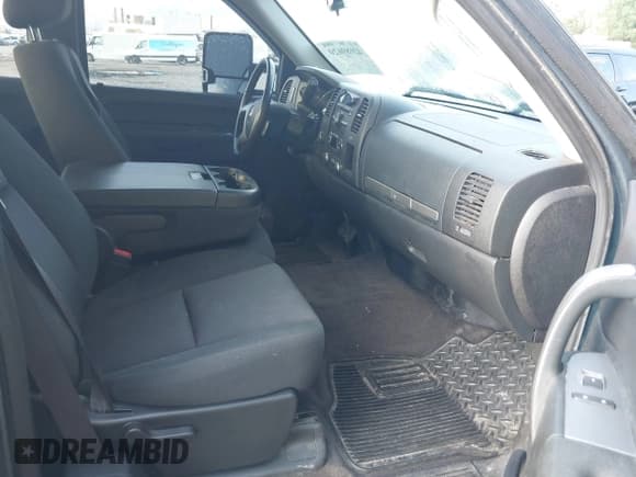 ✅ 2012 GMC Sierra 1500 SLE • VIN: 1GTR2VE70CZ276442 • Lot: 42689620. Wystawiony na IAAI z przebiegiem 104 506 mil. Bezpłatny archiwum sprzedaży aukcyjnych z USA i szczegółowy raport historii pojazdu na DreamBid. Zdjęcie 5.