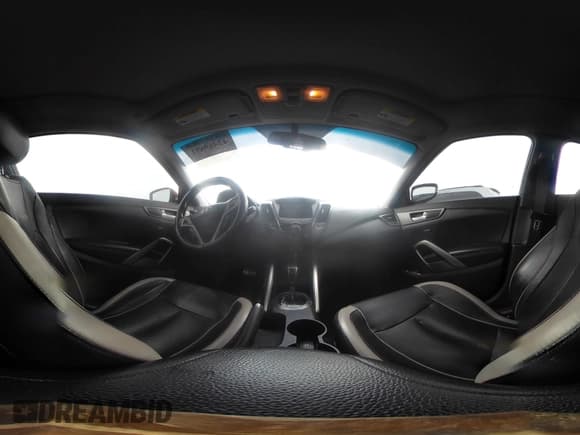 ✅ 2013 Hyundai Veloster Turbo • VIN: KMHTC6AE1DU110874 • Lot: 42469891. Wystawiony na IAAI z przebiegiem 167 035 mil. Bezpłatny archiwum sprzedaży aukcyjnych z USA i szczegółowy raport historii pojazdu na DreamBid. Zdjęcie 18.