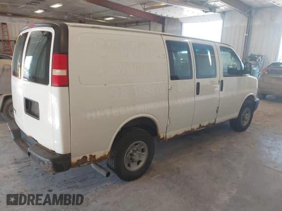 ✅ 2012 Chevrolet Express Cargo • VIN: 1GCWGFBA2C1155209 • Lot: 42559839. Listed on IAAI with 222,712 mi. Free auction sales archive from the USA and detailed vehicle history report at DreamBid. Image 4.