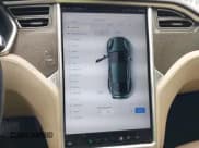 ✅ 2013 Tesla Model S • VIN: 5YJSA1CN0DFP12602 • Lot: 43885863. Wystawiony na IAAI z przebiegiem 320 840 mil. Bezpłatny archiwum sprzedaży aukcyjnych z USA i szczegółowy raport historii pojazdu na DreamBid. Zdjęcie 19.