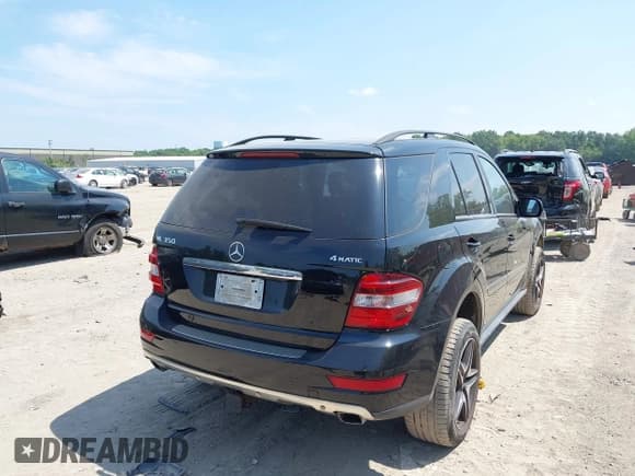 ✅ 2009 Mercedes-Benz M 350 • VIN: 4JGBB86E39A482891 • Lot: 42937625. Wystawiony na IAAI z przebiegiem 158 252 mil. Bezpłatny archiwum sprzedaży aukcyjnych z USA i szczegółowy raport historii pojazdu na DreamBid. Zdjęcie 4.