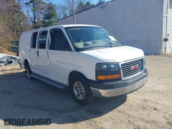 ✅ 2016 GMC Savana Cargo • VIN: 1GTW7AFFXG1904336 • Лот: 41919957. Опубликован ранее на IAAI с пробегом 330 932 миль. Бесплатный доступ к архиву аукционных продаж из США и подробный отчёт об истории автомобиля на DreamBid. Изображение 1.